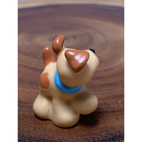 Vintage 1995 Fisher-Price Loving Family Dog Figurine Tan Brown Plastic Dollhouse - Picture 2 of 7